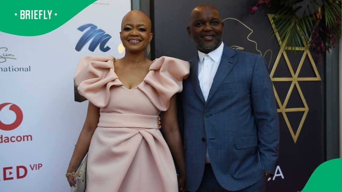 Moira Tlhagale explains what happened between Pitso Mosimane and Esteghlal. Moira Tlhagale explains what happened between Pitso Mosimane and Esteghlal.