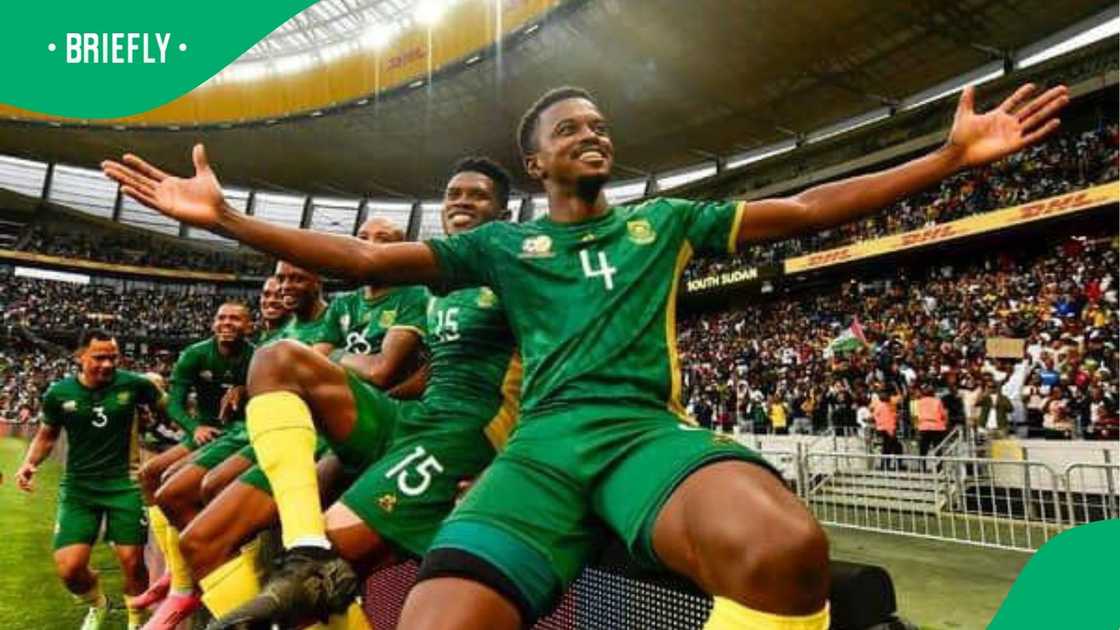Kaizer Chiefs have three players included in Hugo Broos' Bafana Bafana squad. Kaizer Chiefs have three players included in Hugo Broos' Bafana Bafana squad.