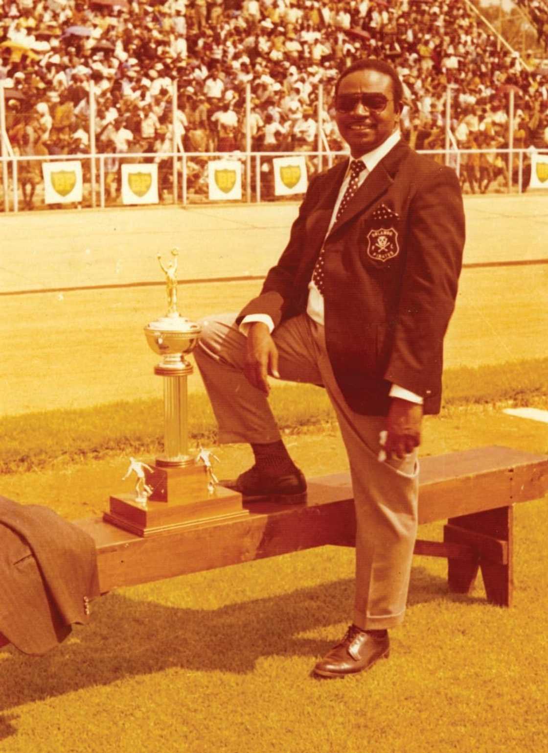 DD Dhliwayo’s legacy lives on at the Bucs DD Dhliwayo’s legacy lives on at the Bucs