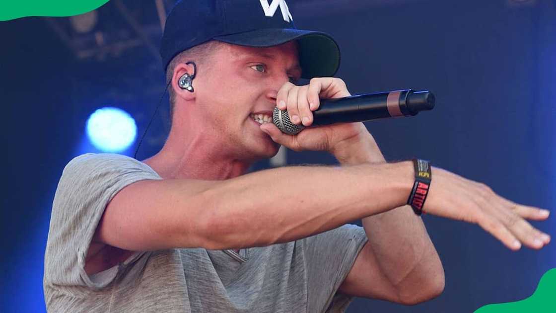 Are there any Christian rap songs? Are there any Christian rap songs?