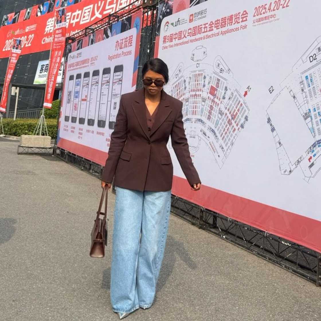 Social media users congratulated the lady, and many enquired about shipping goods from China Social media users congratulated the lady, and many enquired about shipping goods from China