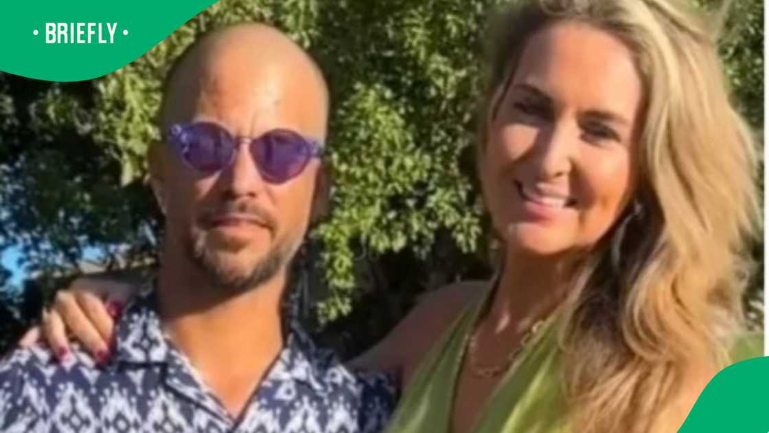Former South African Cricketer JP Duminy and Wife Sue End Their Marriage After 13 Years. Former South African Cricketer JP Duminy and Wife Sue End Their Marriage After 13 Years.