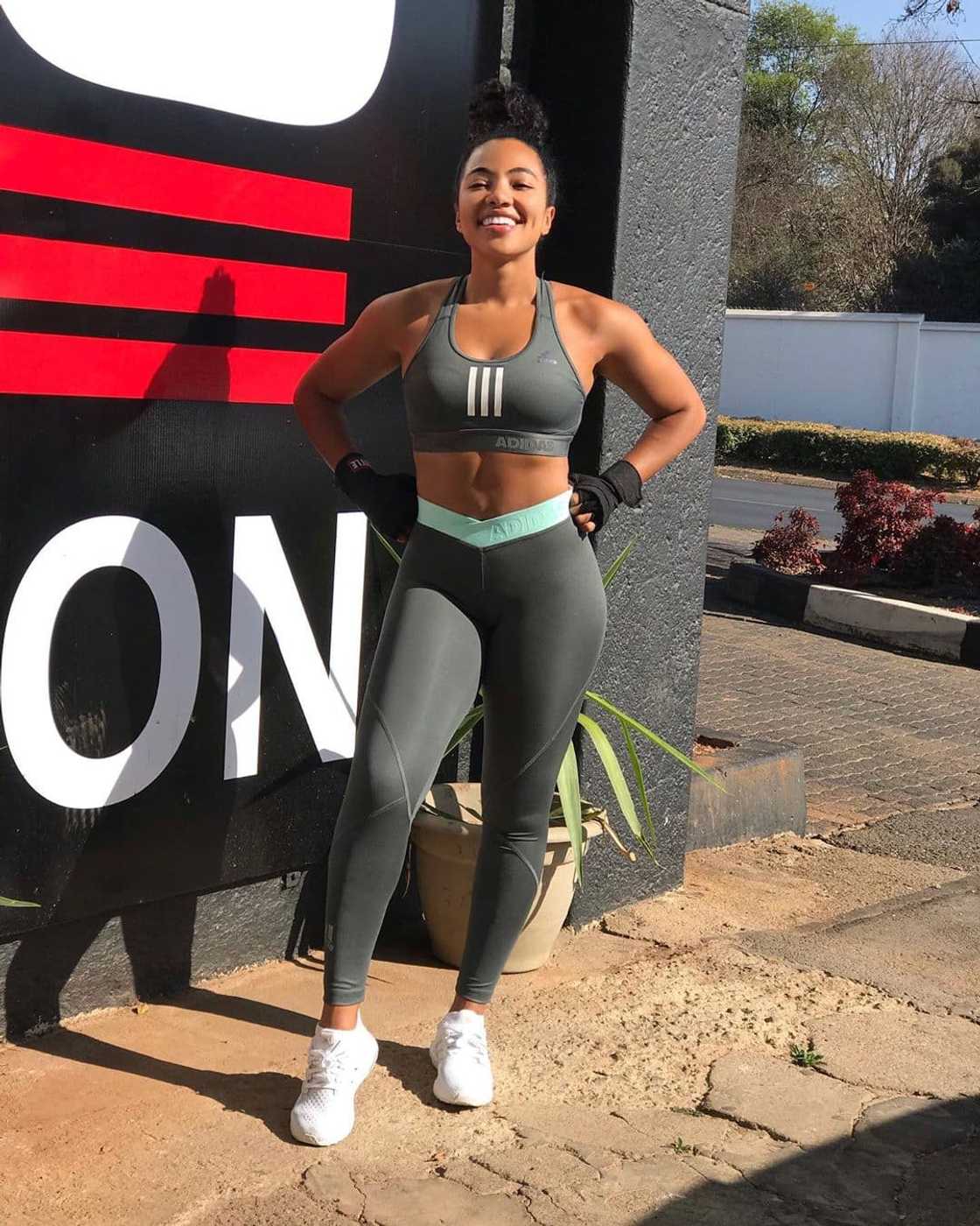 Amanda Du Pont Amanda Du Pont